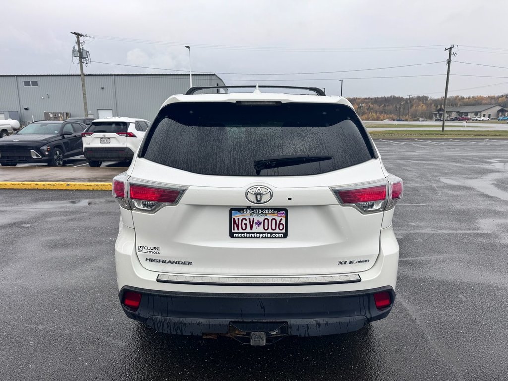 2016 Toyota Highlander XLE in Grand Falls, New Brunswick - 4 - w1024h768px