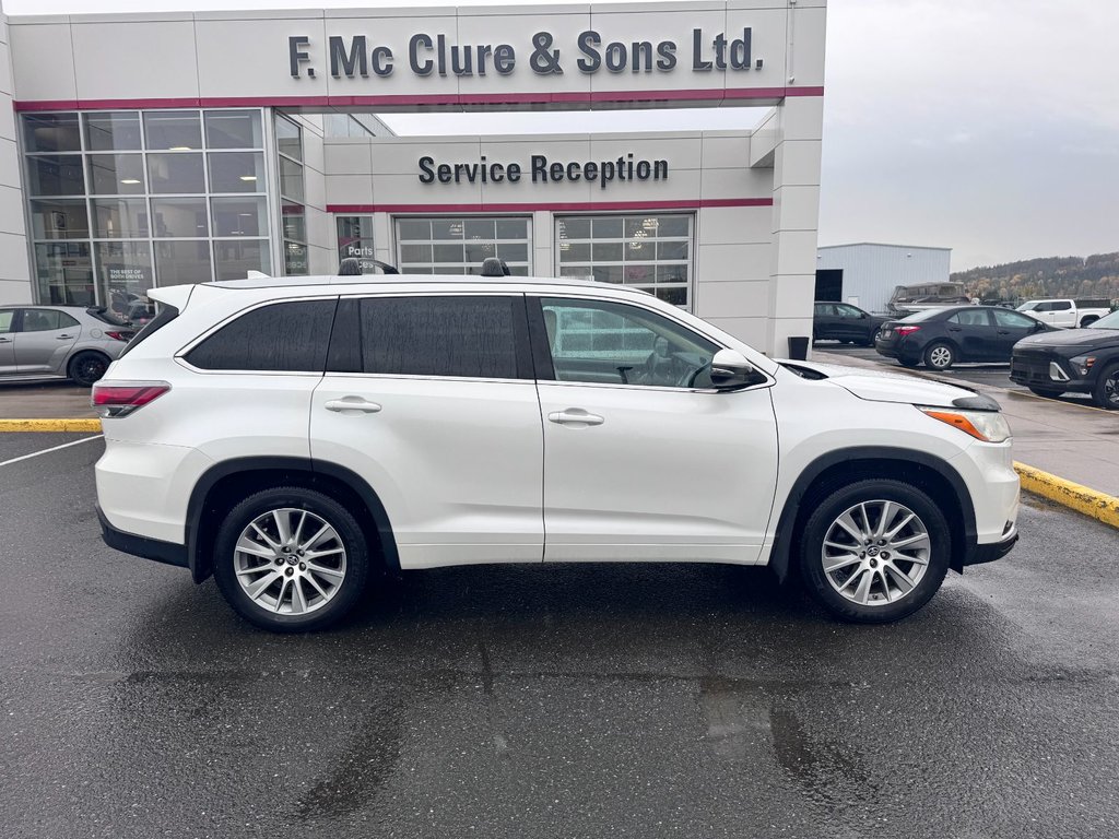 2016 Toyota Highlander XLE in Grand Falls, New Brunswick - 10 - w1024h768px