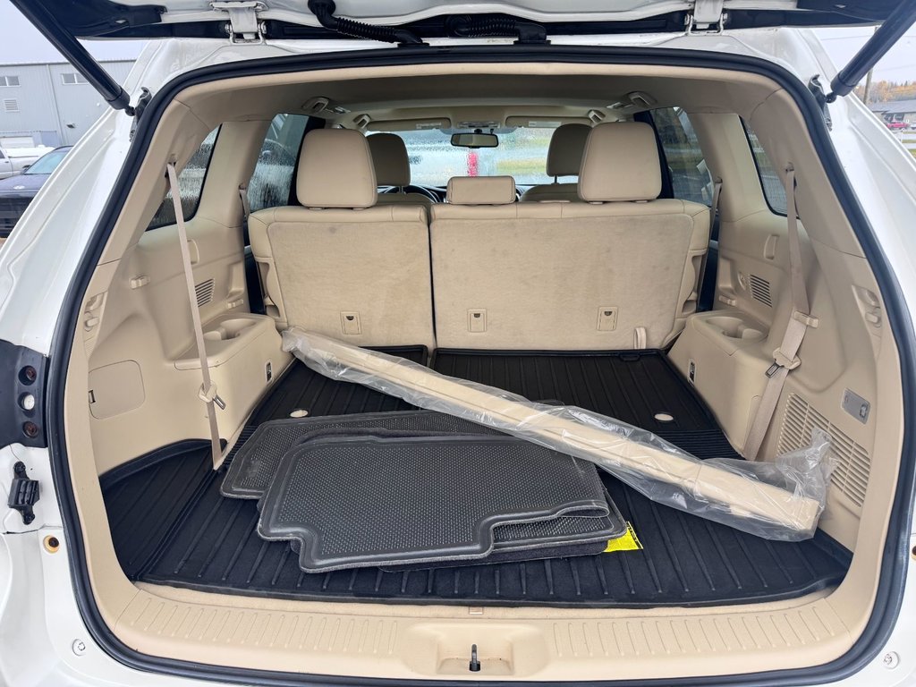 2016 Toyota Highlander XLE in Grand Falls, New Brunswick - 15 - w1024h768px