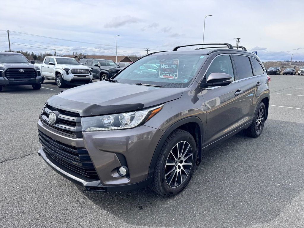 2017 Toyota Highlander XLE in Grand Falls, New Brunswick - 7 - w1024h768px