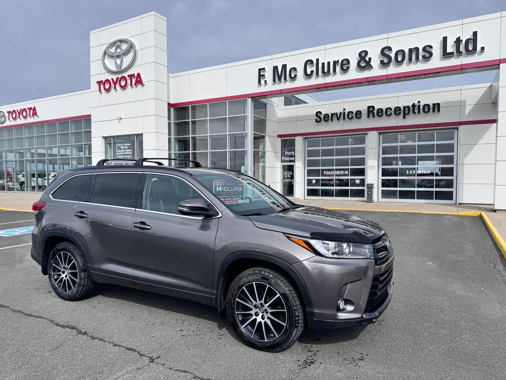 2017 Toyota Highlander XLE in Grand Falls, New Brunswick - 1 - w1024h768px