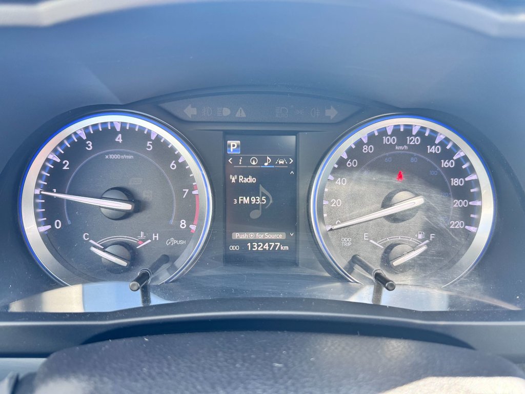 2017 Toyota Highlander SE in Grand Falls, New Brunswick - 15 - w1024h768px