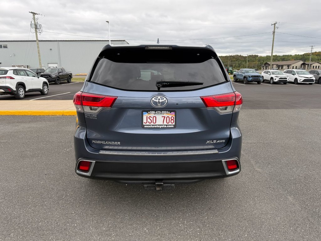 Toyota Highlander XLE 2018 à Grand-Sault, Nouveau-Brunswick - 4 - w1024h768px