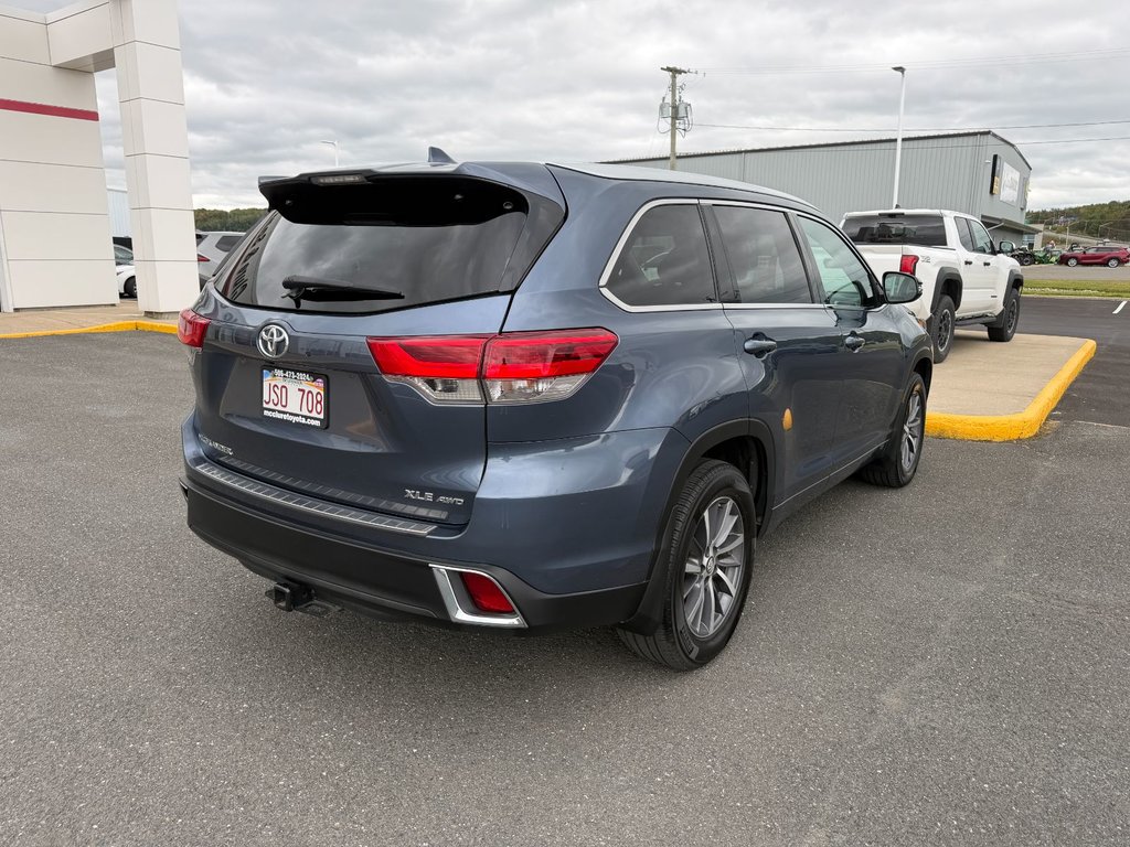Toyota Highlander XLE 2018 à Grand-Sault, Nouveau-Brunswick - 3 - w1024h768px