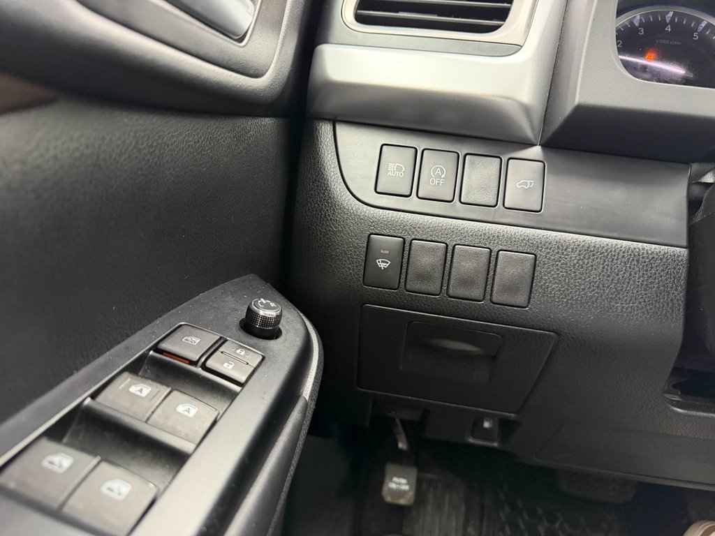 Toyota Highlander XLE 2018 à Grand-Sault, Nouveau-Brunswick - 16 - w1024h768px