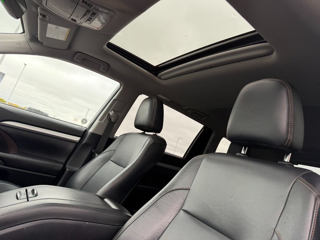 Toyota Highlander XLE 2018 à Grand-Sault, Nouveau-Brunswick - 21 - w1024h768px