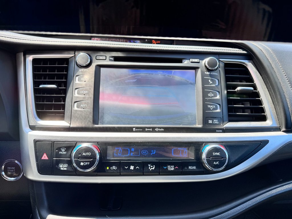 2019 Toyota Highlander XLE SR in Grand Falls, New Brunswick - 18 - w1024h768px