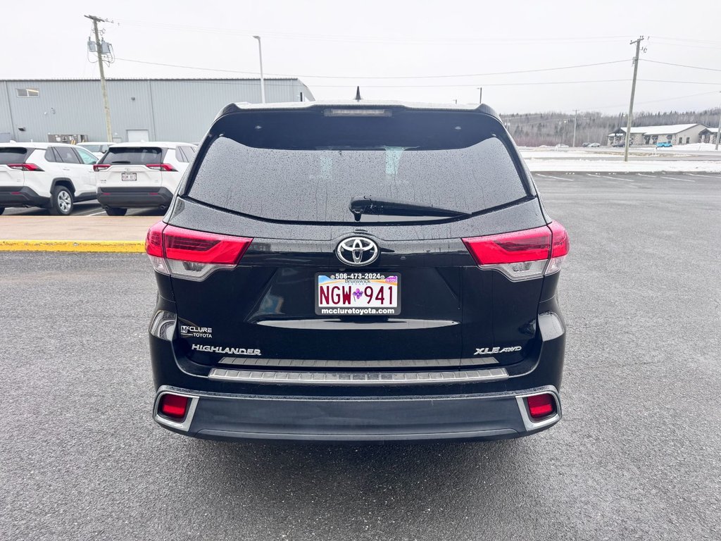 Toyota Highlander XLE 2019 à Grand-Sault, Nouveau-Brunswick - 4 - w1024h768px