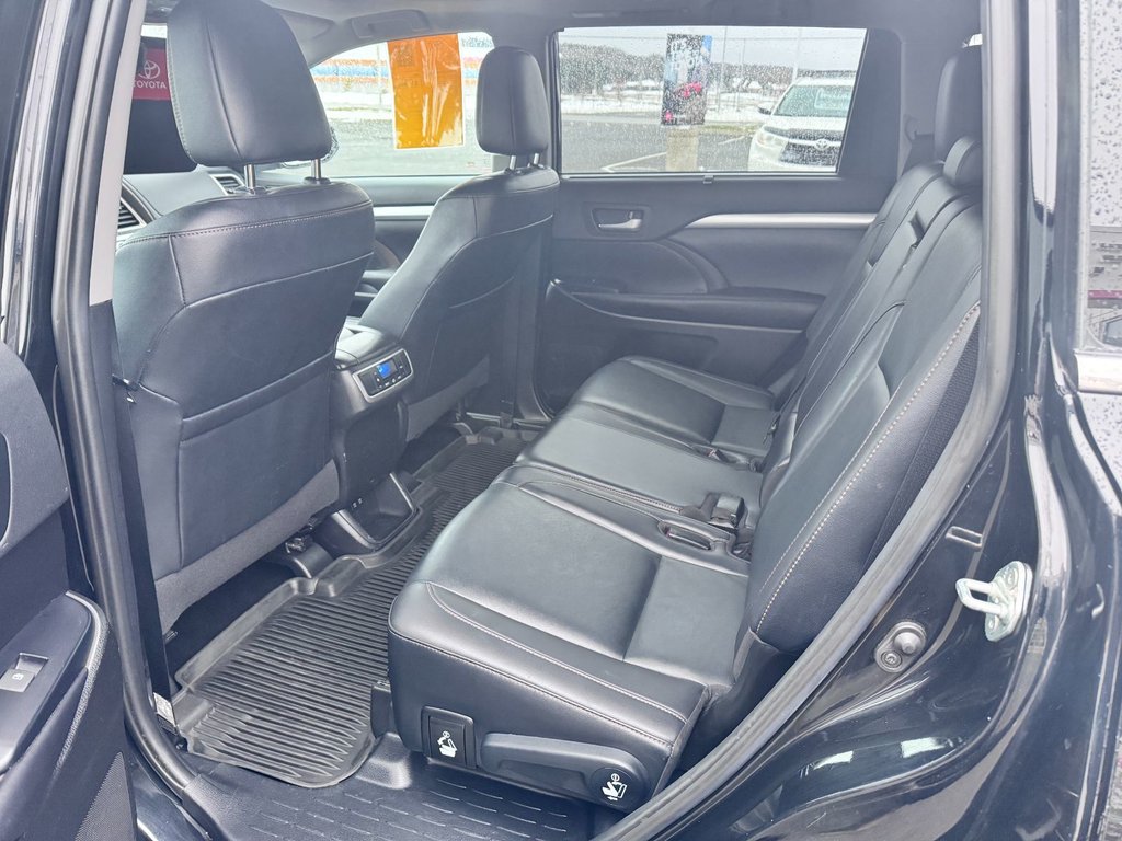 Toyota Highlander XLE 2019 à Grand-Sault, Nouveau-Brunswick - 12 - w1024h768px