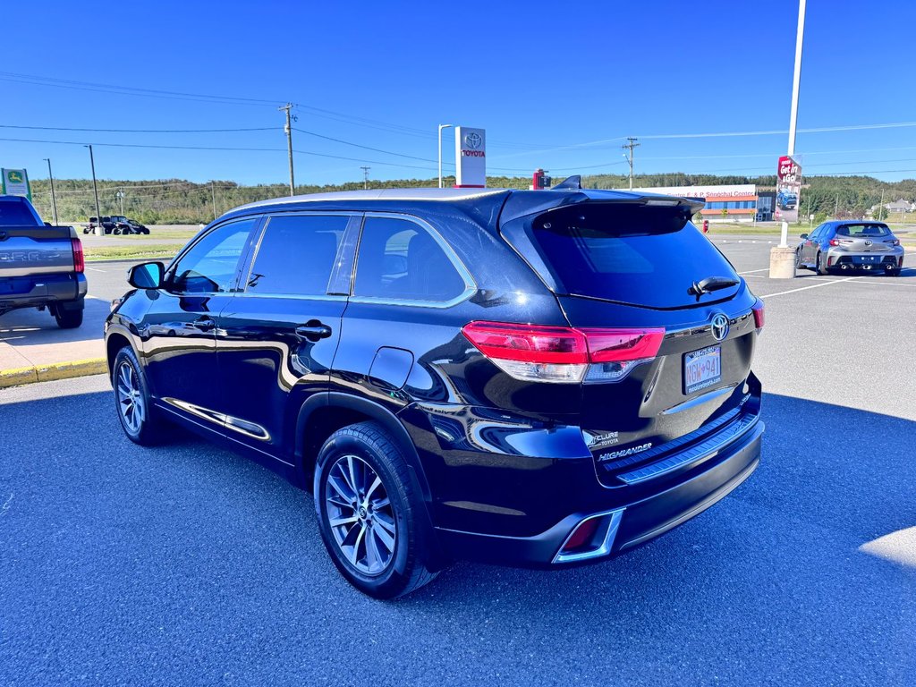 Toyota Highlander XLE 2019 à Grand-Sault, Nouveau-Brunswick - 4 - w1024h768px