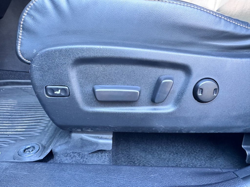 Toyota Highlander XLE 2019 à Grand-Sault, Nouveau-Brunswick - 16 - w1024h768px