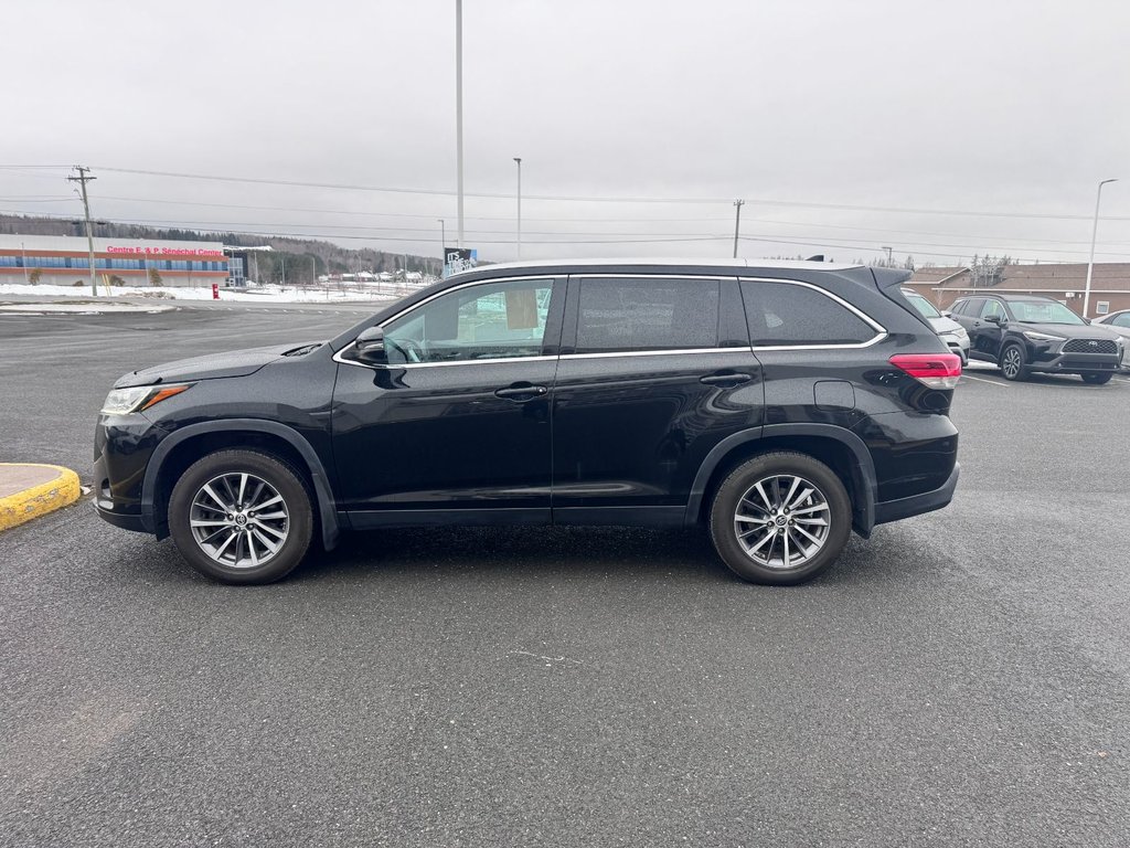 Toyota Highlander XLE 2019 à Grand-Sault, Nouveau-Brunswick - 6 - w1024h768px