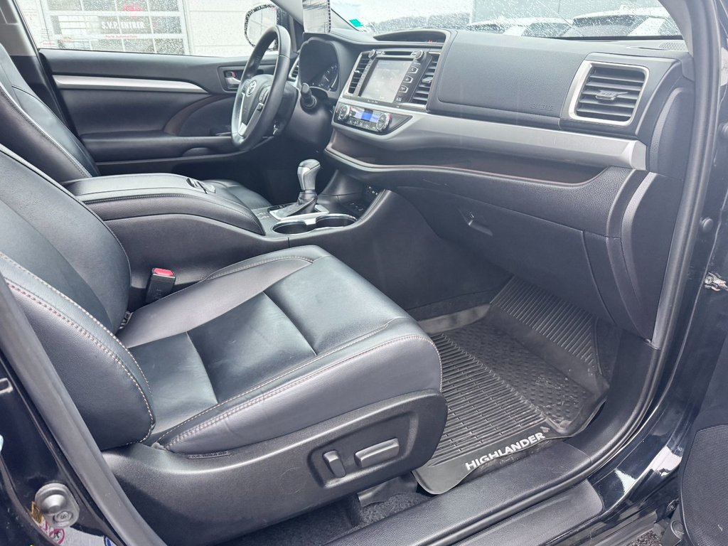 Toyota Highlander XLE 2019 à Grand-Sault, Nouveau-Brunswick - 10 - w1024h768px