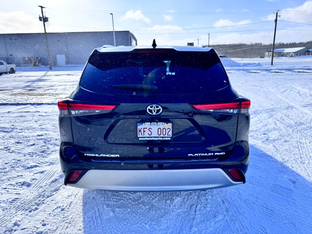 2020 Toyota Highlander LIMITED AWD in Grand Falls, New Brunswick - 5 - w1024h768px