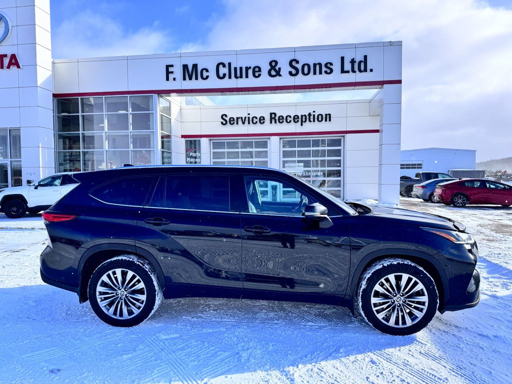 2020 Toyota Highlander LIMITED AWD in Grand Falls, New Brunswick - 3 - w1024h768px