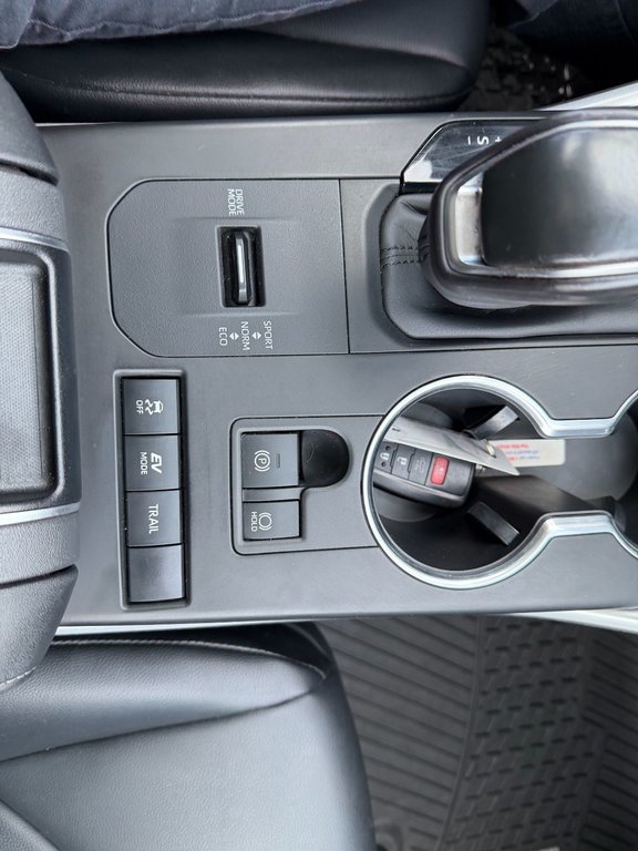Toyota Highlander Hybrid XLE 2020 à Grand-Sault, Nouveau-Brunswick - 22 - w1024h768px