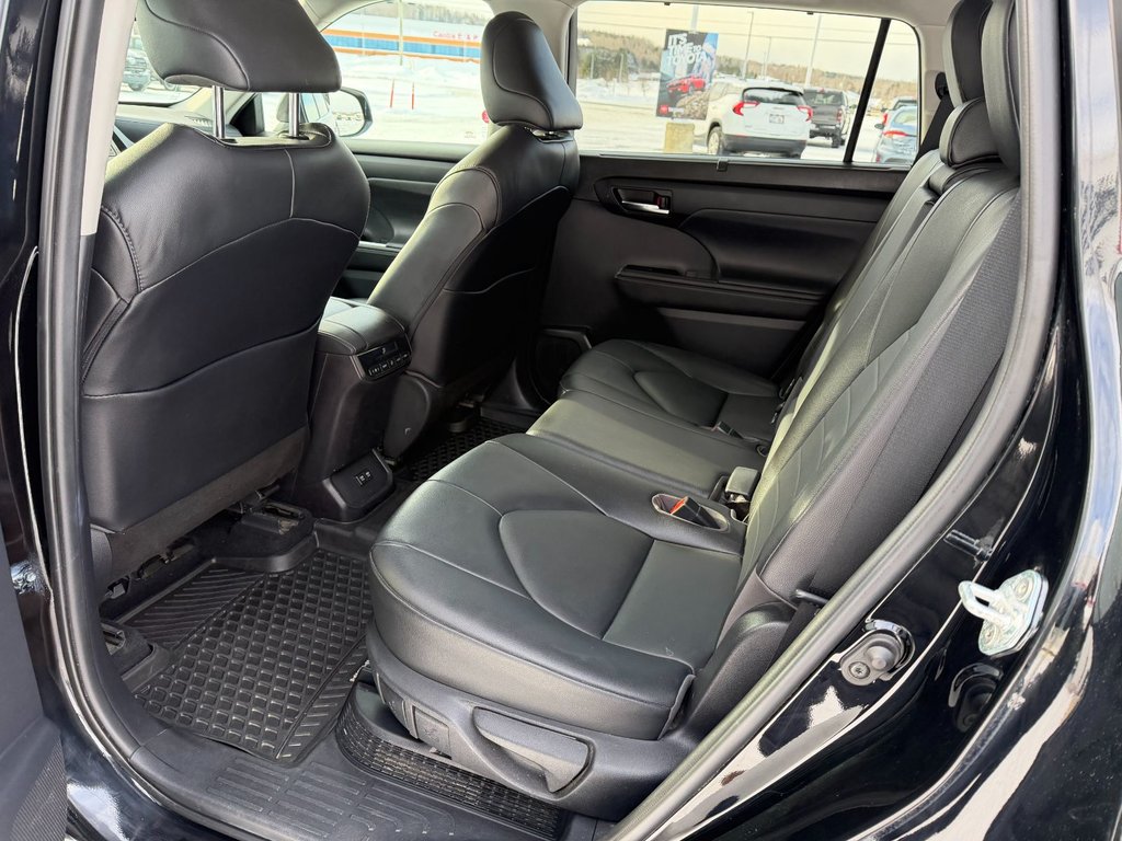 Toyota Highlander Hybrid XLE 2020 à Grand-Sault, Nouveau-Brunswick - 15 - w1024h768px