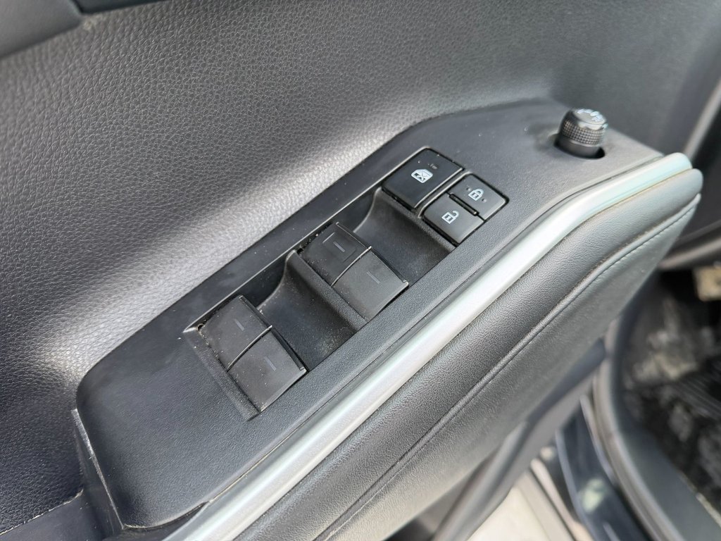 Toyota Highlander Hybrid XLE 2020 à Grand-Sault, Nouveau-Brunswick - 17 - w1024h768px