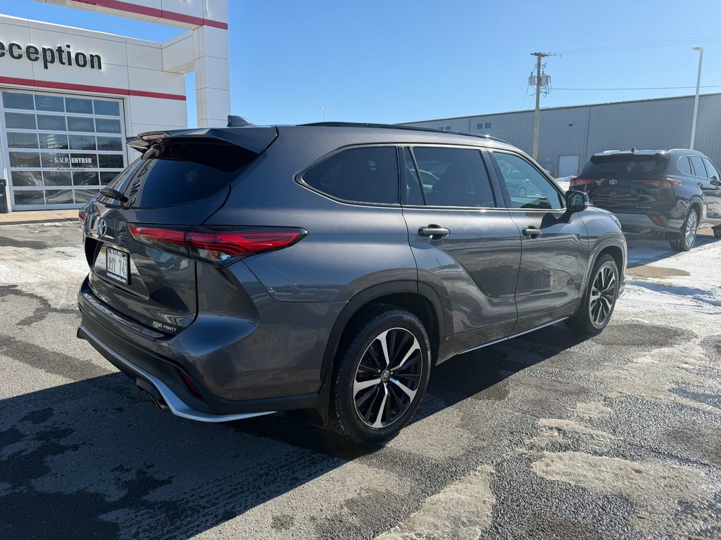 2021 Toyota Highlander XSE in Grand Falls, New Brunswick - 3 - w1024h768px
