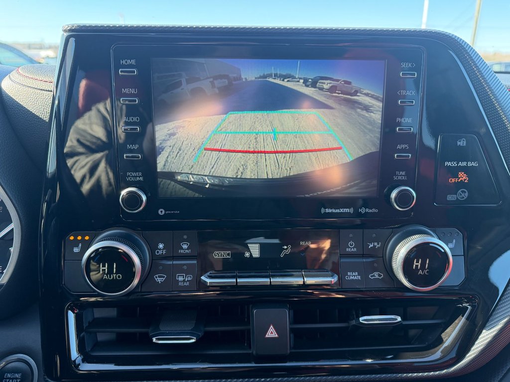 2021 Toyota Highlander XSE in Grand Falls, New Brunswick - 18 - w1024h768px