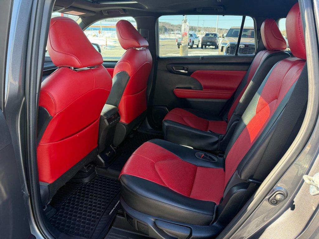 2021 Toyota Highlander XSE in Grand Falls, New Brunswick - 15 - w1024h768px