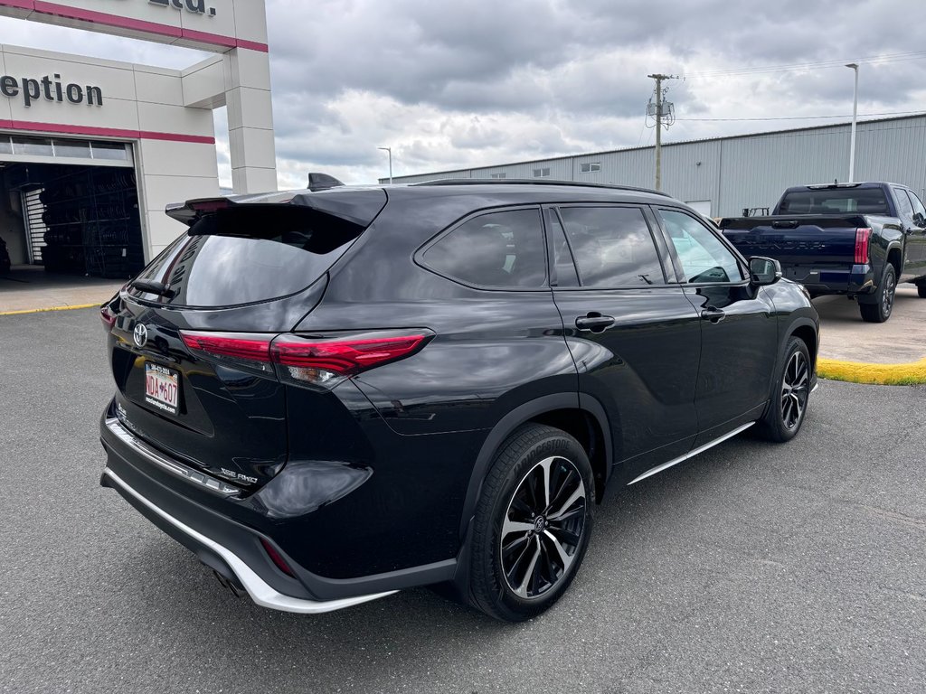 2022  Highlander XSE in Grand Falls, New Brunswick - 4 - w1024h768px