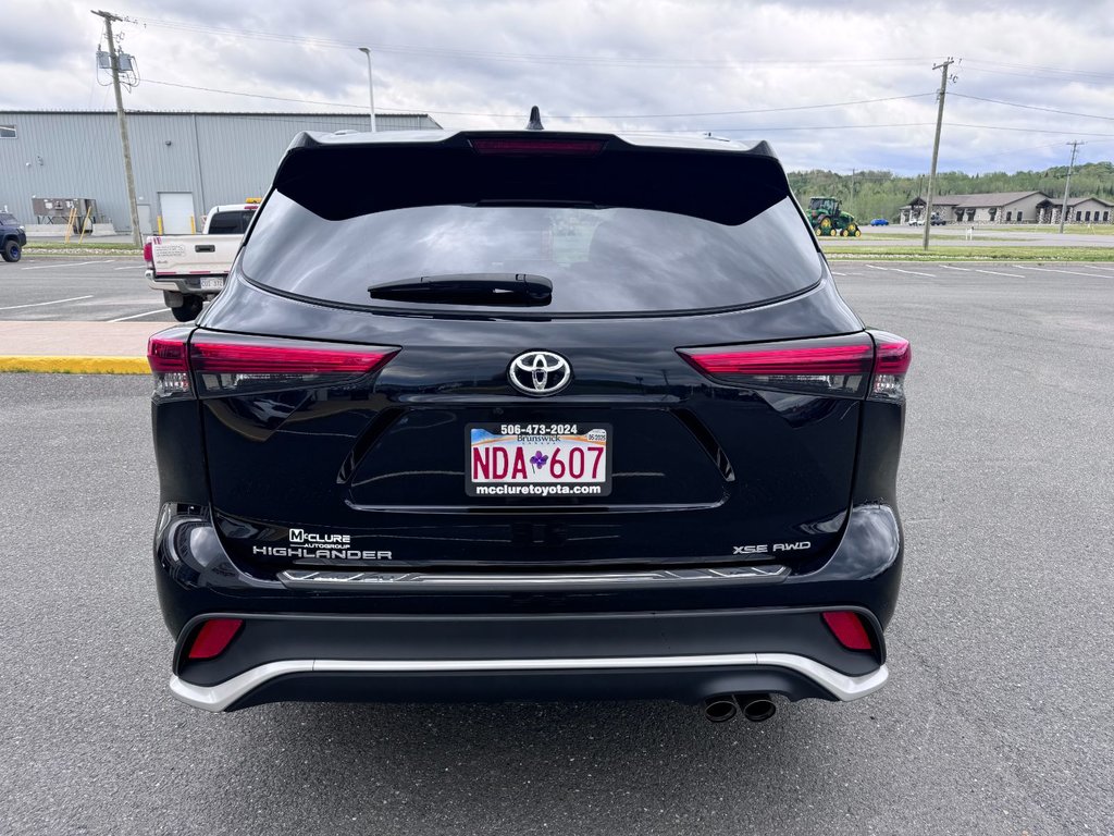 2022  Highlander XSE in Grand Falls, New Brunswick - 5 - w1024h768px