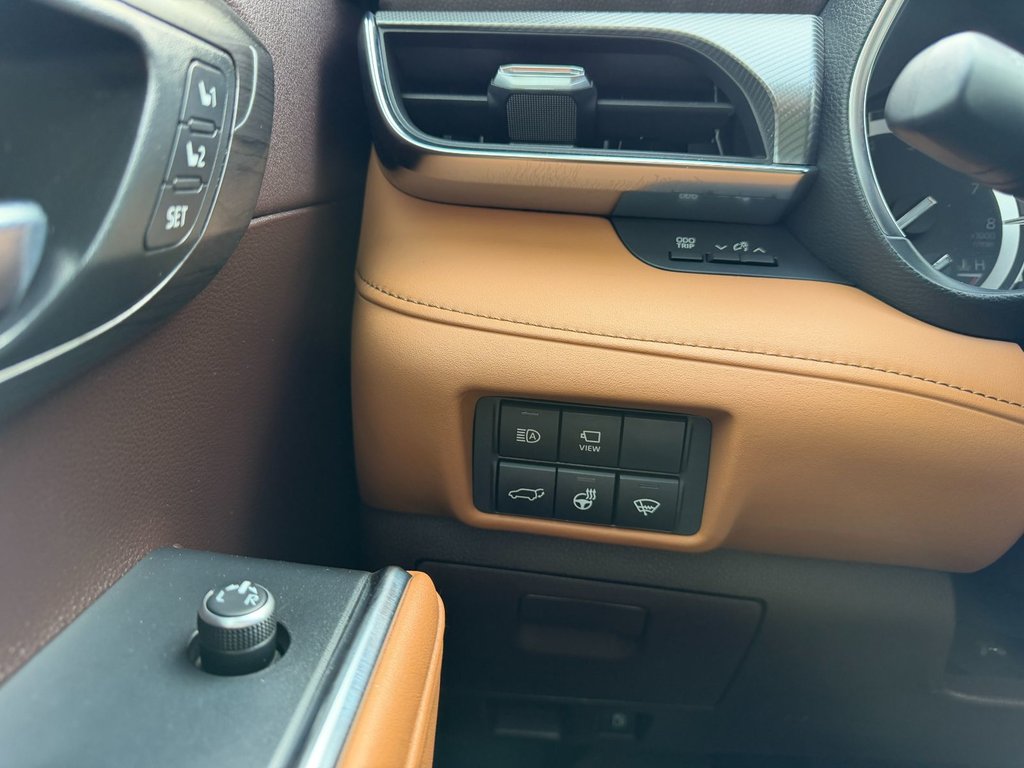 2022 Toyota Highlander Limited in Grand Falls, New Brunswick - 17 - w1024h768px