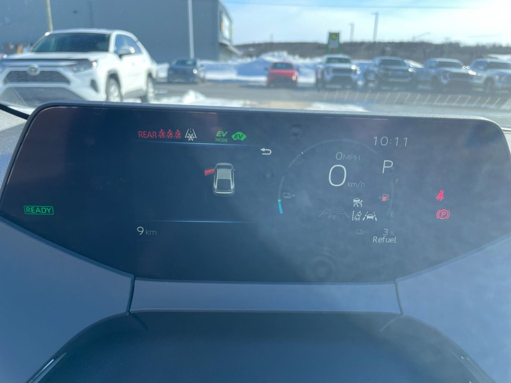 Toyota Prius Plug-In Hybrid SE 2026 à Grand-Sault, Nouveau-Brunswick - 18 - w1024h768px