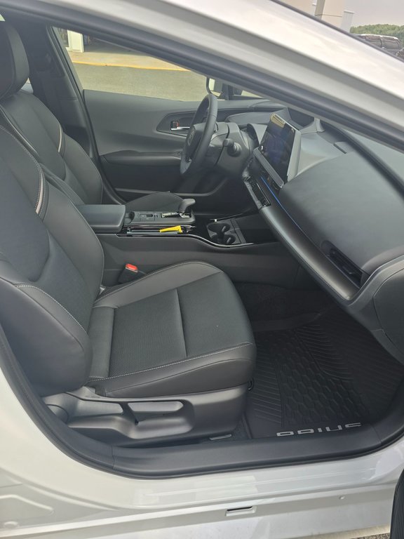 2025 Toyota Prius XLE AWD in Grand Falls, New Brunswick - 10 - w1024h768px