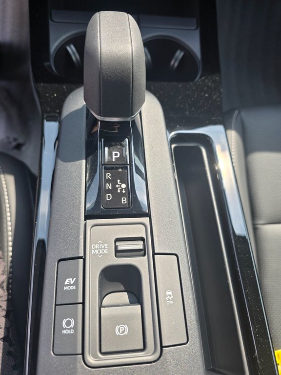 2025 Toyota Prius XLE AWD in Grand Falls, New Brunswick - 17 - w1024h768px
