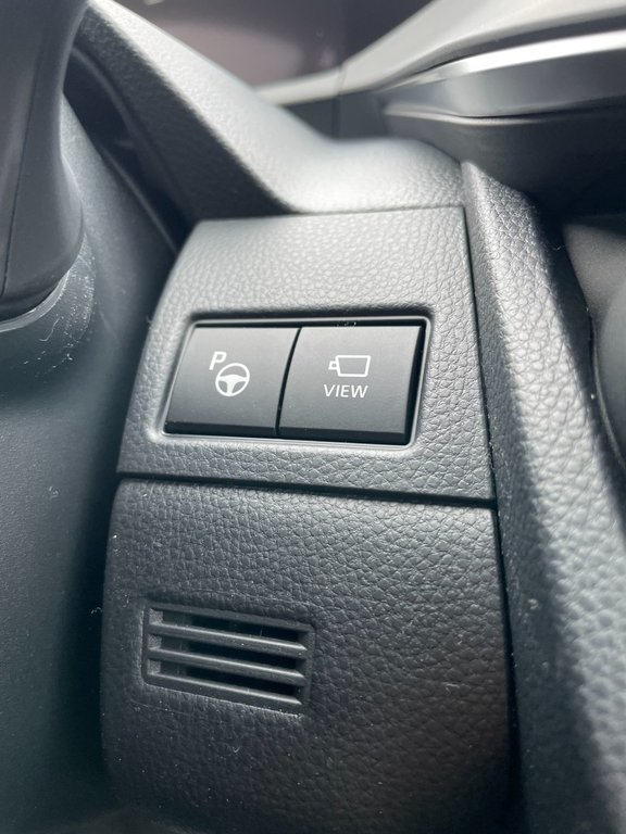 Toyota Prius LIMITED AWD 2026 à Grand-Sault, Nouveau-Brunswick - 21 - w1024h768px