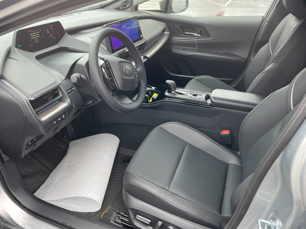Toyota Prius LIMITED AWD 2026 à Grand-Sault, Nouveau-Brunswick - 13 - w1024h768px