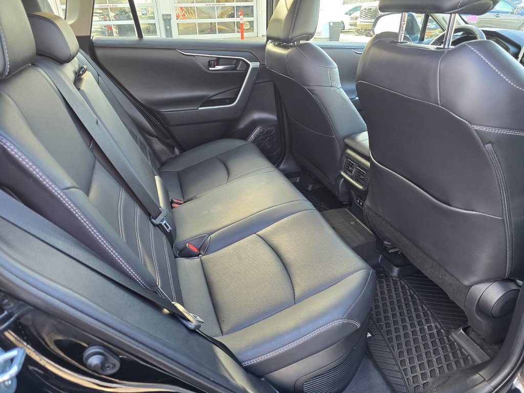 Toyota RAV4 Hybrid LIMITED 2021 à Grand-Sault, Nouveau-Brunswick - 12 - w1024h768px