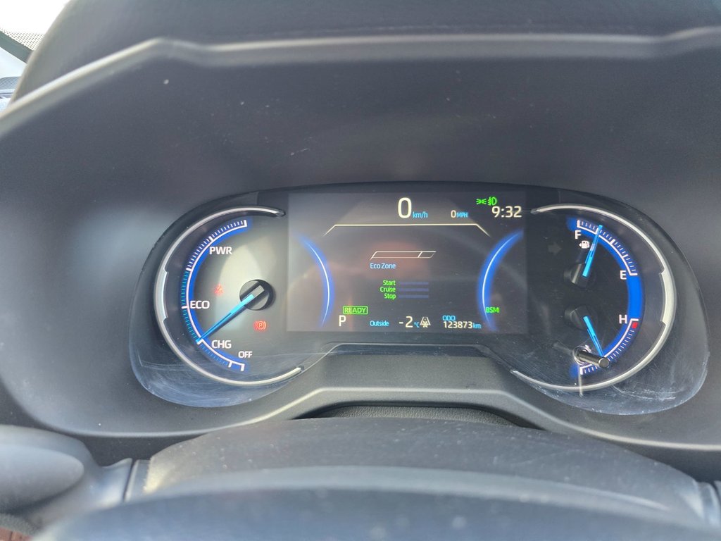 Toyota RAV4 Hybrid LIMITED 2021 à Grand-Sault, Nouveau-Brunswick - 18 - w1024h768px