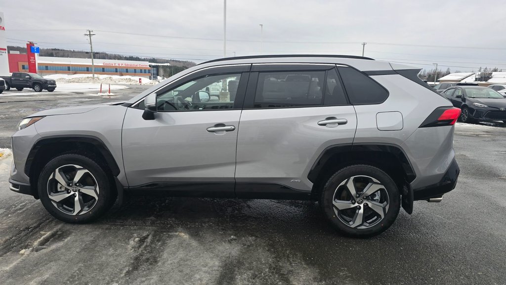 Toyota RAV4 Plug-In Hybrid SE 2025 à Grand-Sault, Nouveau-Brunswick - 7 - w1024h768px