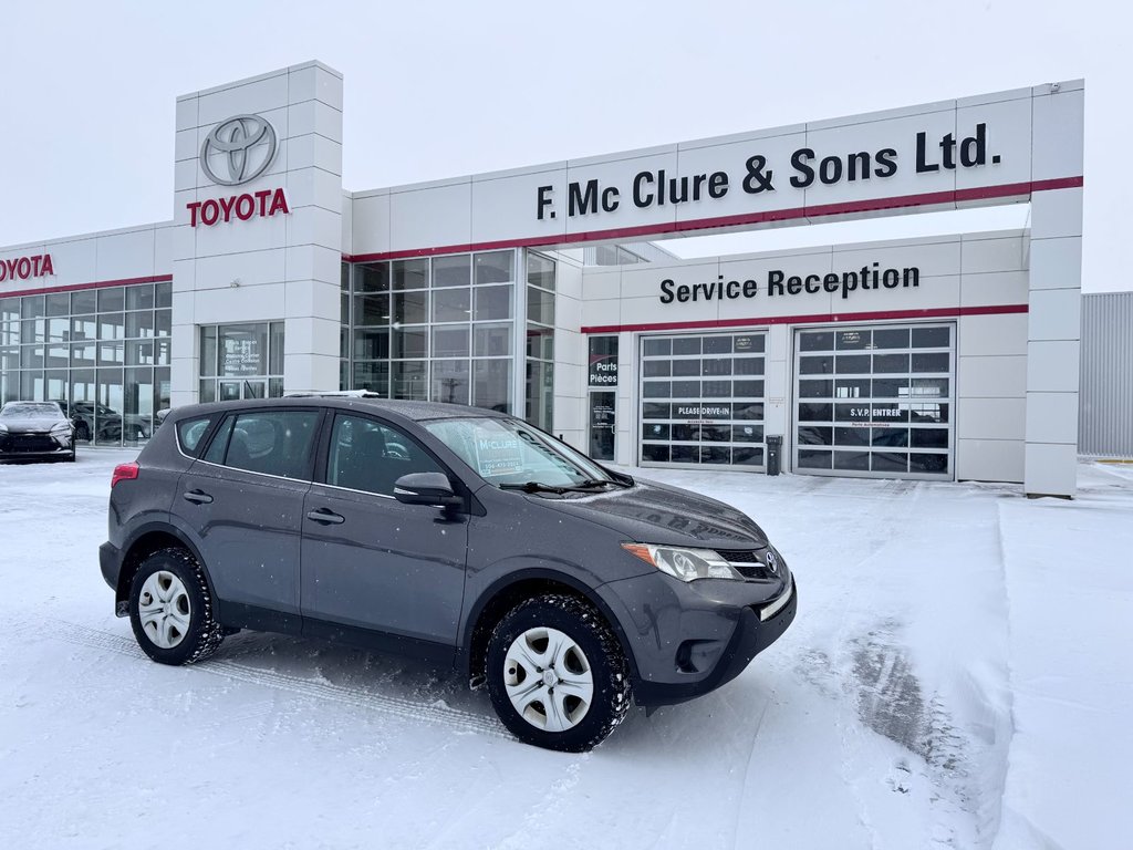 2014 Toyota RAV4 LE in Grand Falls, New Brunswick - 2 - w1024h768px