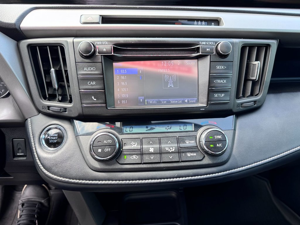 Toyota RAV4 XLE 2018 à Grand-Sault, Nouveau-Brunswick - 18 - w1024h768px