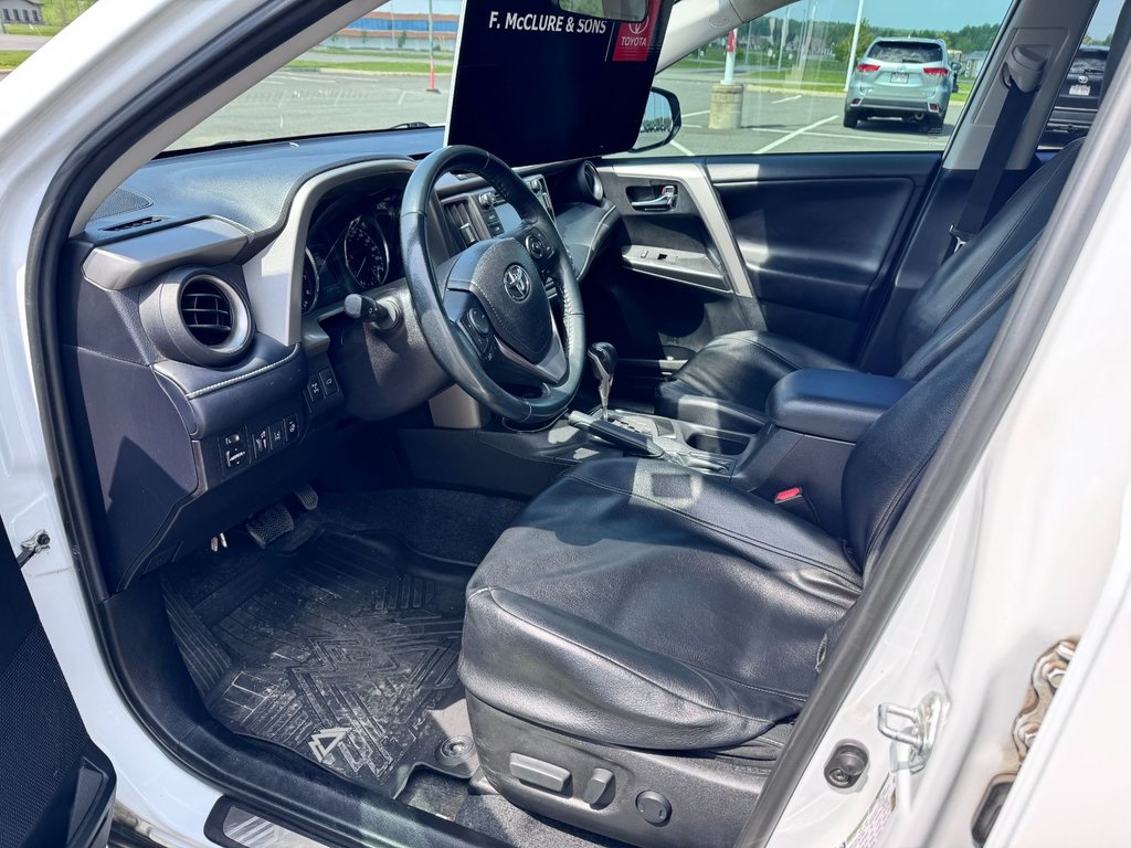 Toyota RAV4 XLE 2018 à Grand-Sault, Nouveau-Brunswick - 16 - w1024h768px