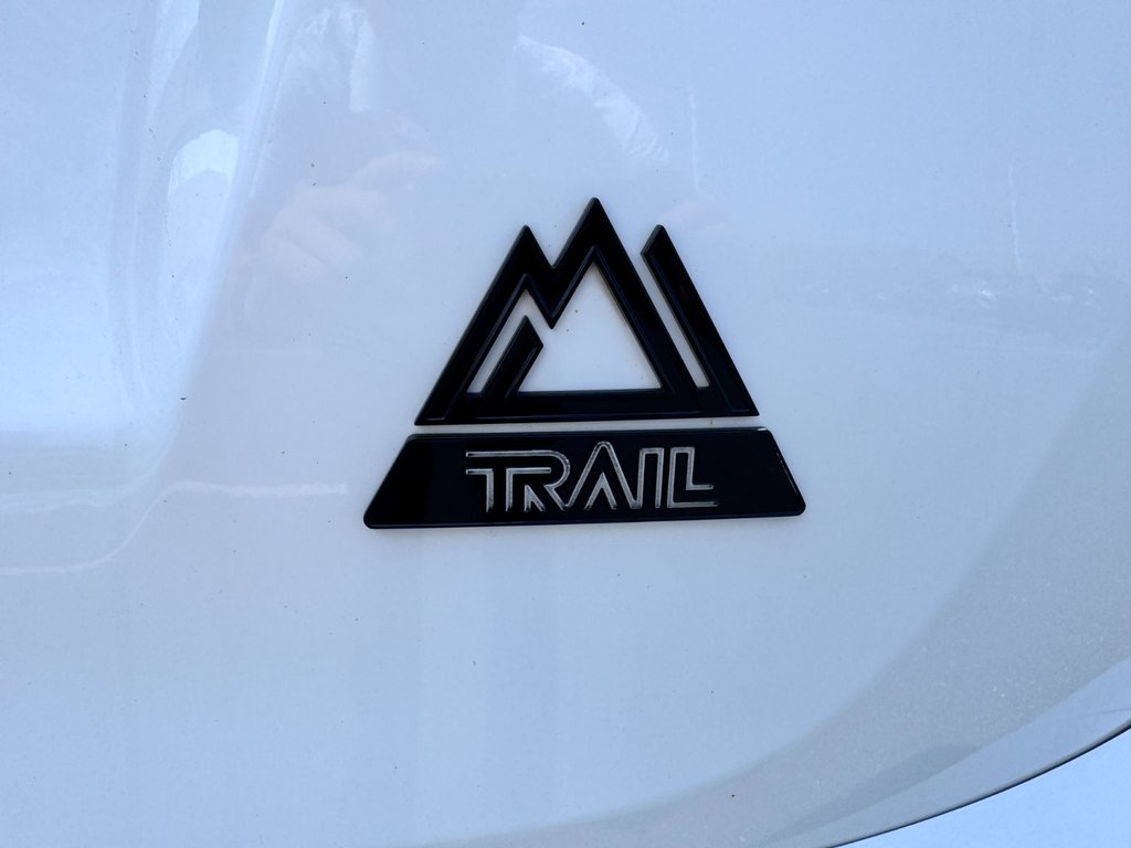 Toyota RAV4 XLE 2018 à Grand-Sault, Nouveau-Brunswick - 5 - w1024h768px