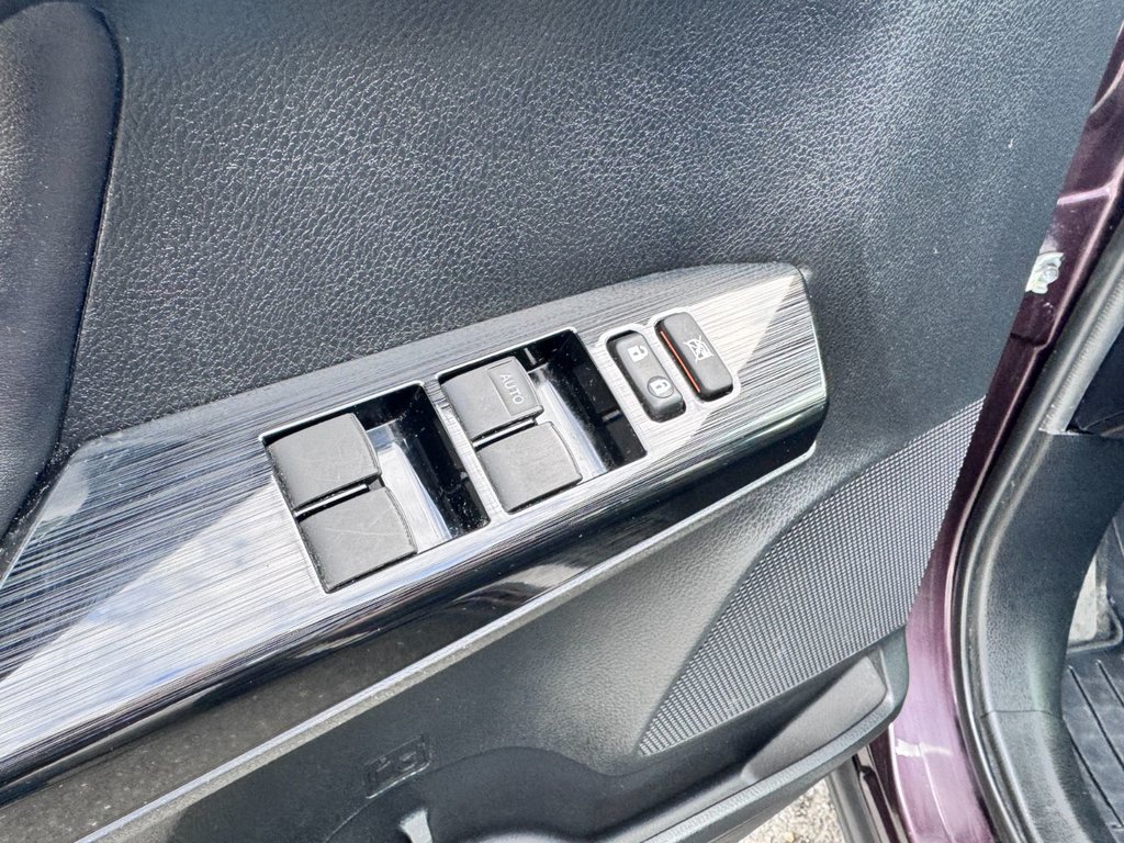 2018 Toyota RAV4 XLE in Grand Falls, New Brunswick - 16 - w1024h768px