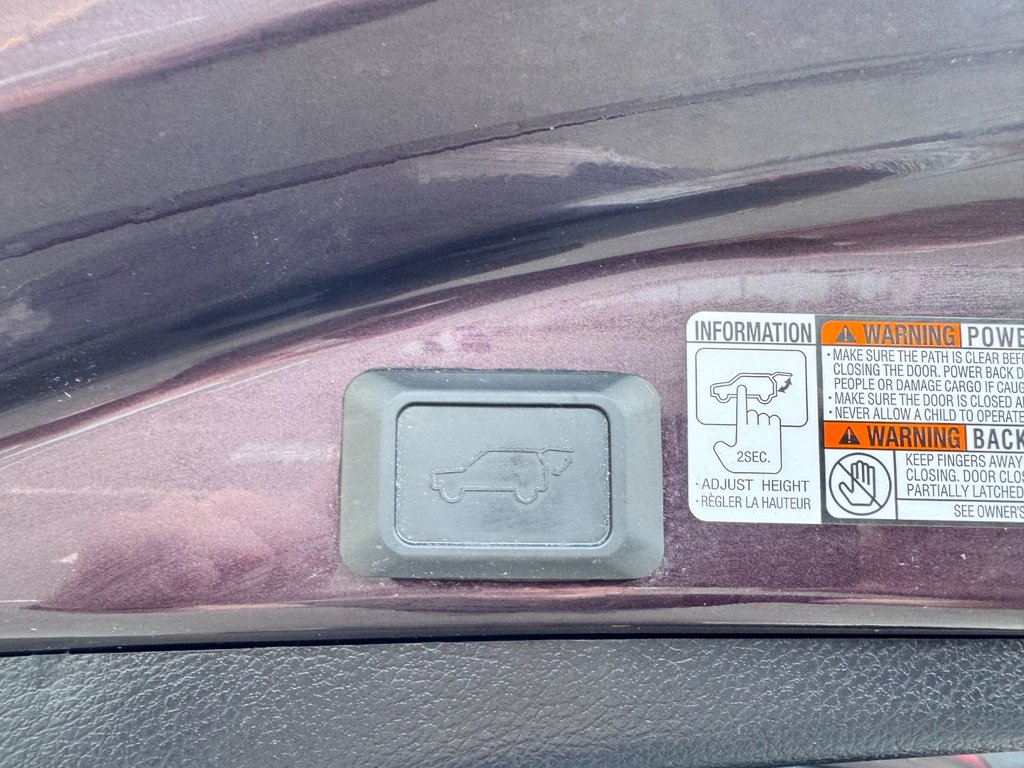 2018 Toyota RAV4 XLE in Grand Falls, New Brunswick - 13 - w1024h768px
