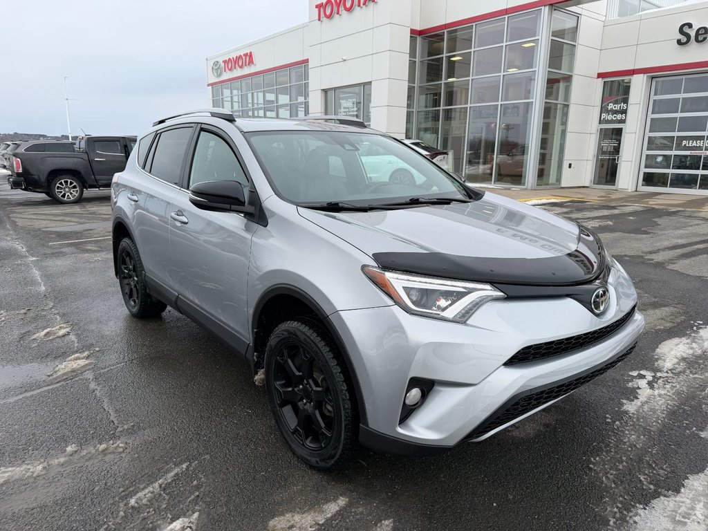 2018 Toyota RAV4 SE in Grand Falls, New Brunswick - 9 - w1024h768px