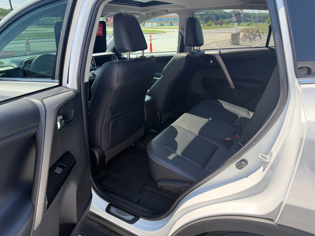 2018 Toyota RAV4 Limited in Grand Falls, New Brunswick - 13 - w1024h768px