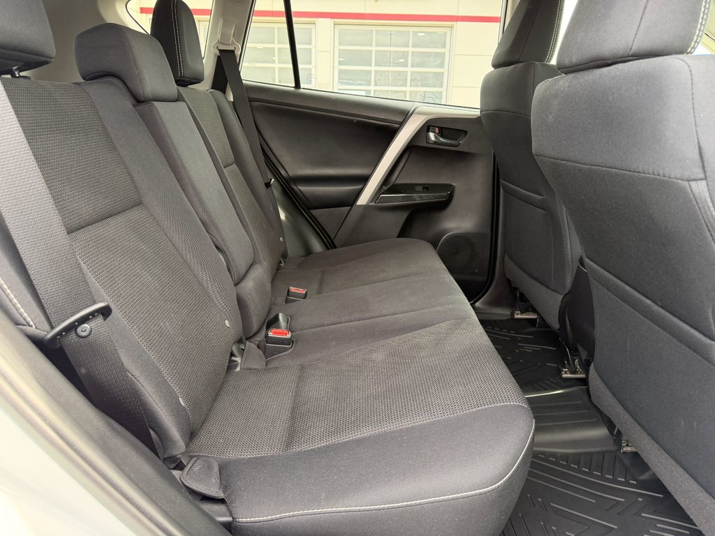 2018 Toyota RAV4 TRAIL in Grand Falls, New Brunswick - 11 - w1024h768px