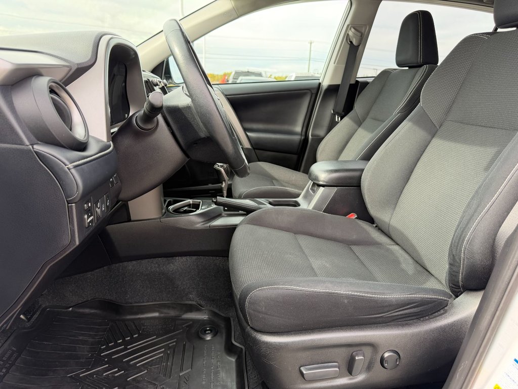 2018 Toyota RAV4 TRAIL in Grand Falls, New Brunswick - 14 - w1024h768px