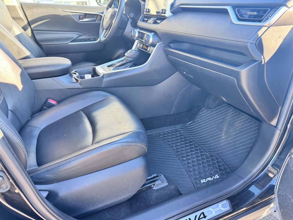 2019 Toyota RAV4 XLE PREMIUM in Grand Falls, New Brunswick - 10 - w1024h768px