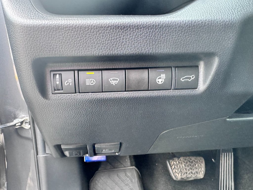 Toyota RAV4 XLE 2020 à Grand-Sault, Nouveau-Brunswick - 17 - w1024h768px
