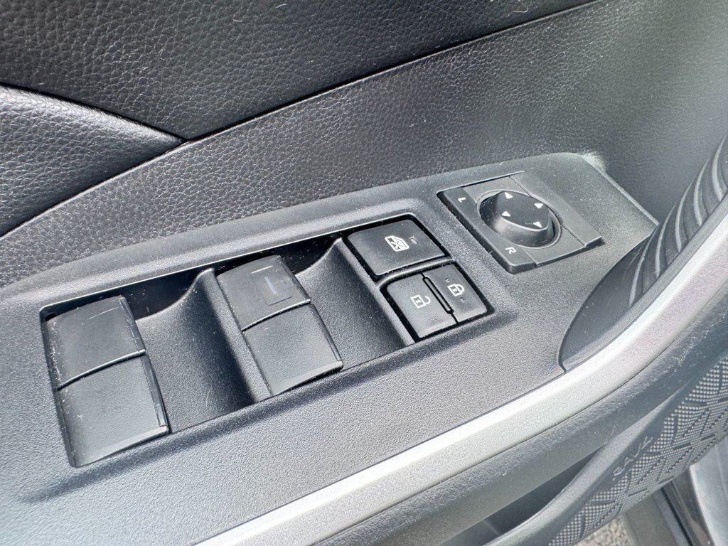Toyota RAV4 XLE 2020 à Grand-Sault, Nouveau-Brunswick - 16 - w1024h768px