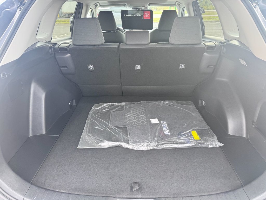 Toyota RAV4 XLE 2020 à Grand-Sault, Nouveau-Brunswick - 12 - w1024h768px